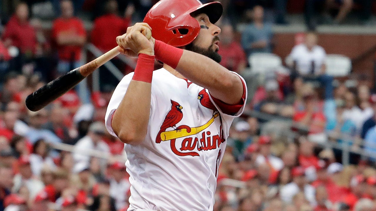 Cards are done for '16 but go out winners over Pirates